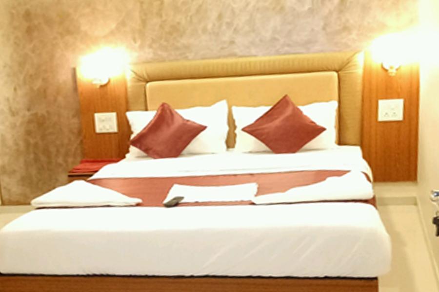 Flagship 83490 Hotel Bently Palace Bombaj Exteriér fotografie